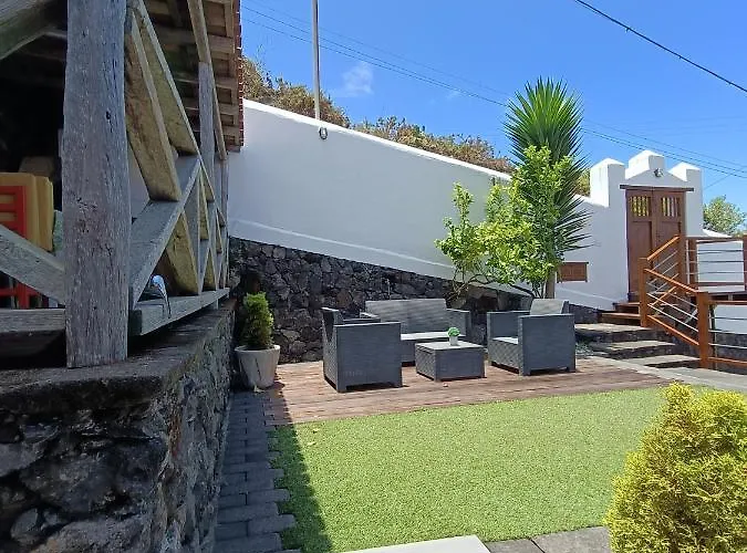 La Fortaleza * Erjos-El Tanque