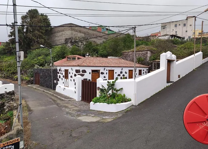 La Fortaleza Semesterbostad *